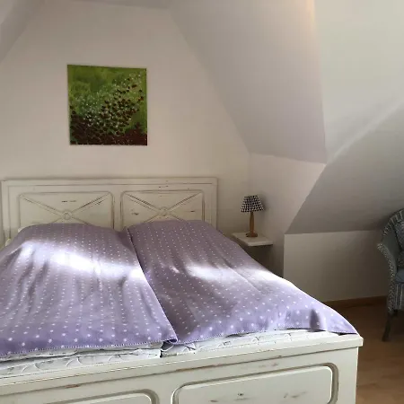 Apartment Doerpstrat 93a _ Schoene Reetdachw *